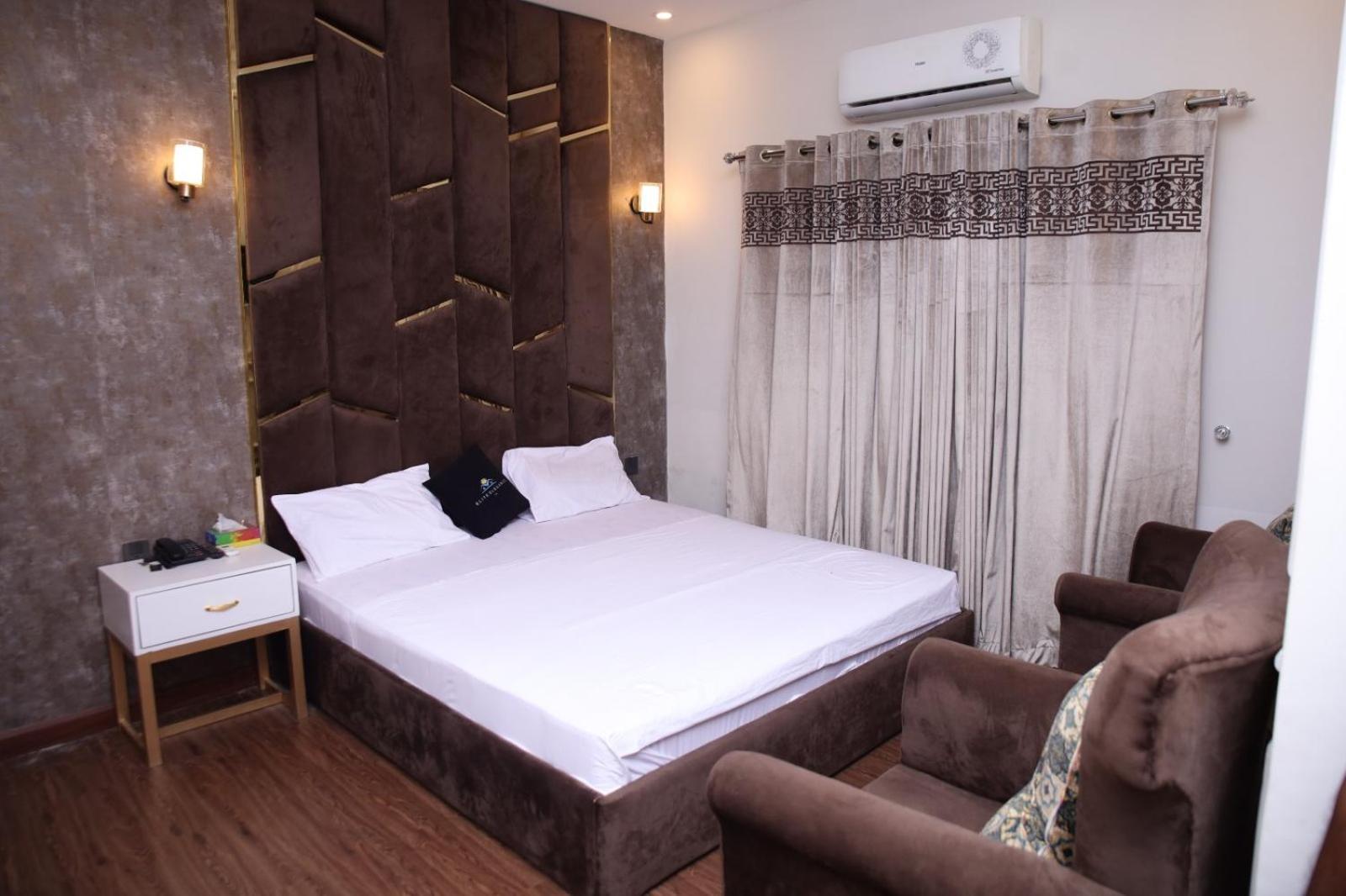 Elite Elegance Inn Isb Islamabad Exterior photo
